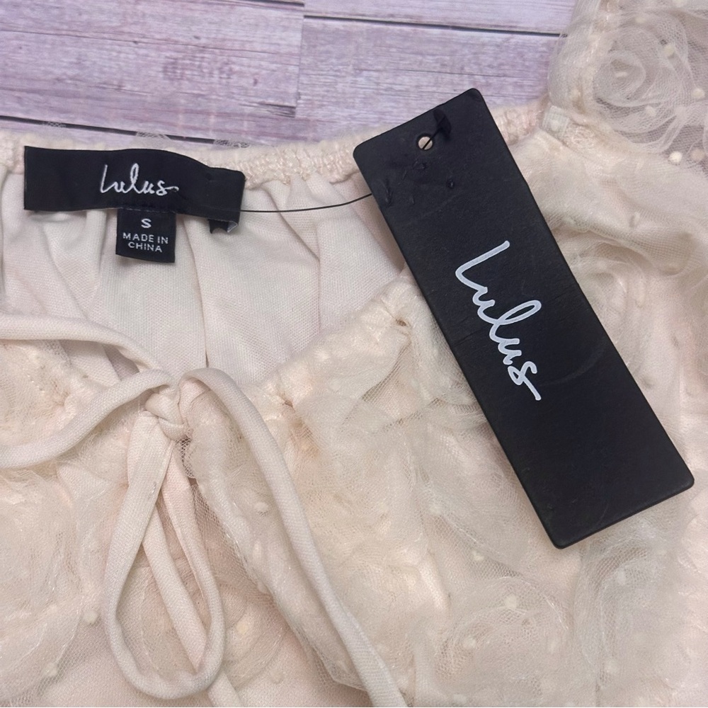 Lulu's Cream Floral Lace Blouse size S - Picture 3 of 14